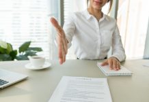 11 røde flag, som arbejdsgiverne kigger efter, når de ansætter kandidater JOBSAMTALE TIPS