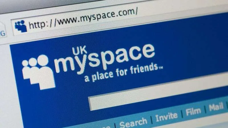 Myspace-websiden vist i en browser med logo, slogan og adressefelt.