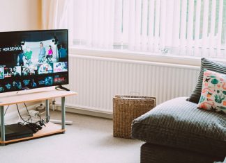 4 sjove og finurlige sider med filmanbefalinger til at finde film, du vil se næste gang Find den næste film, du vil se, med disse sjove og originale hjemmesider, der anbefaler film.