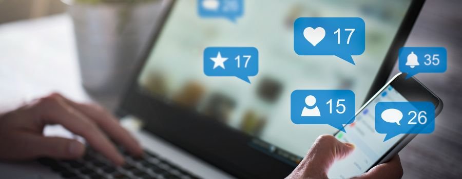 10 hjemmefra-karrierer, du bør kende til 2 En fotocollage om emnet Social Media Manager