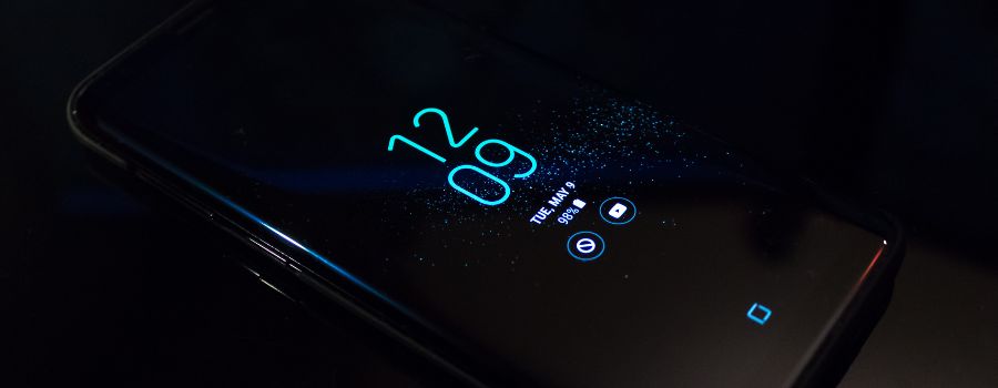 iPhone vs. Android: Hvad er det rigtige for dig? 4 Home skærm på en android smartphone